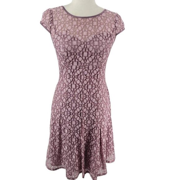 Adrianna Papell Dresses & Skirts - Adrianna Papell Pink Dress Lace Womens Size 2 Purple Printed Flowy Midi Dress